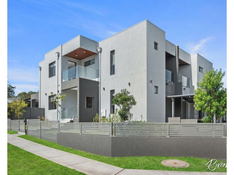 1 Poppy Place, Greystanes NSW 2145