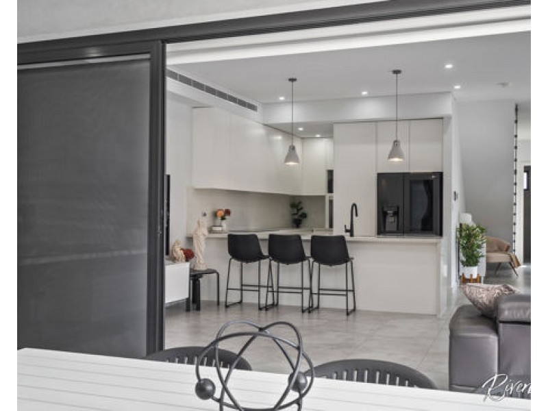 1 Poppy Place, Greystanes NSW 2145