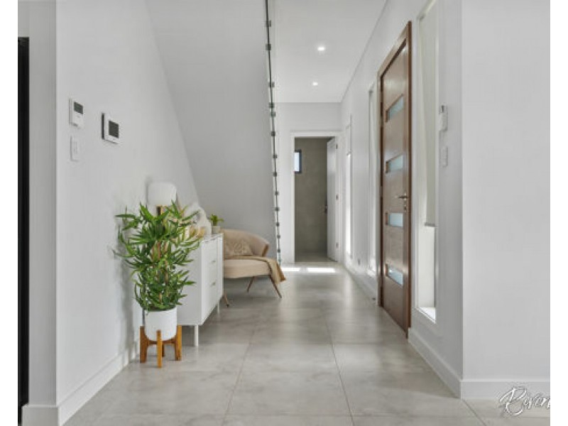 1 Poppy Place, Greystanes NSW 2145