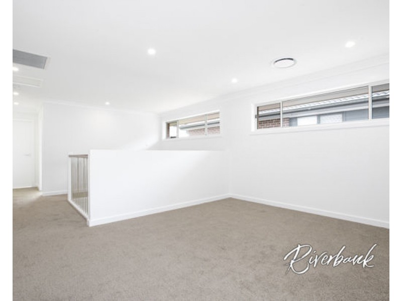 255 Driftway Drive, Pemulwuy NSW 2145