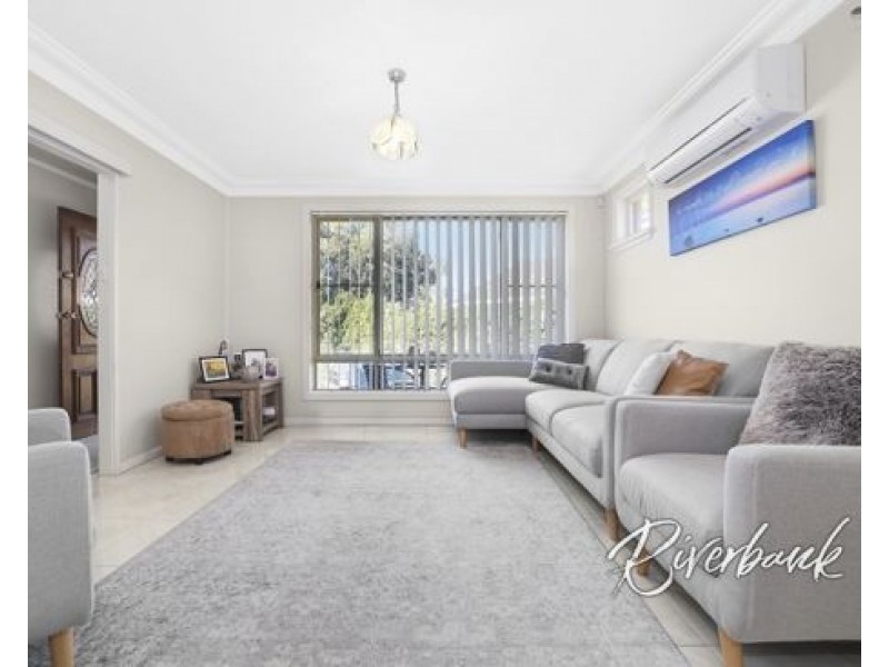 4 Cullis Place, Woodpark NSW 2164