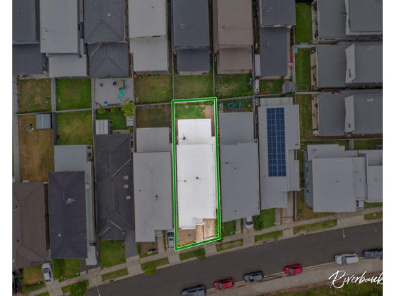 51 Deerubbin Drive, Glenmore Park NSW 2745