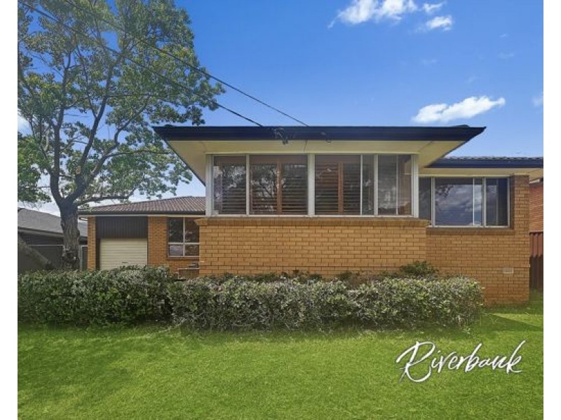 12 Bolaro Rd, Greystanes NSW 2145