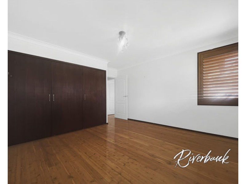 12 Bolaro Rd, Greystanes NSW 2145