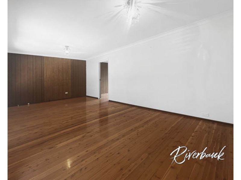 12 Bolaro Rd, Greystanes NSW 2145