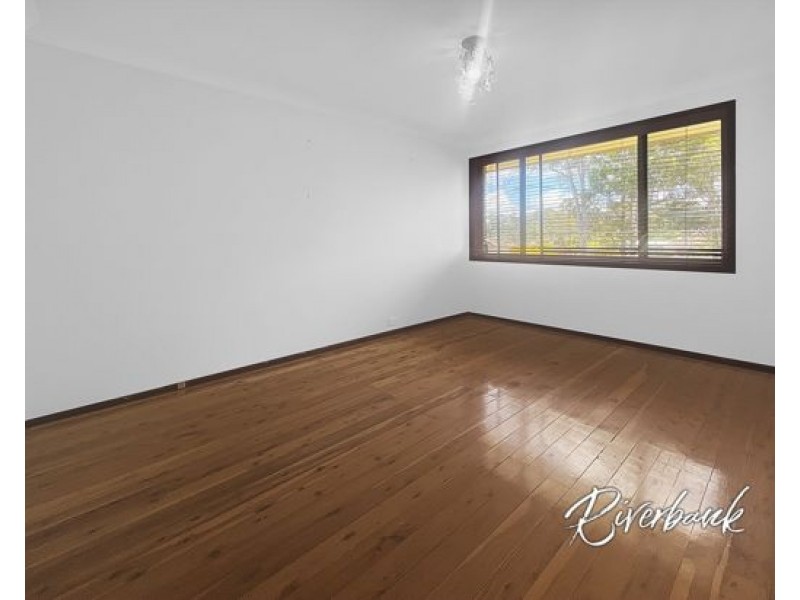 12 Bolaro Rd, Greystanes NSW 2145