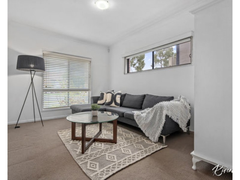 21 Stanbury Avenue, Pemulwuy NSW 2145