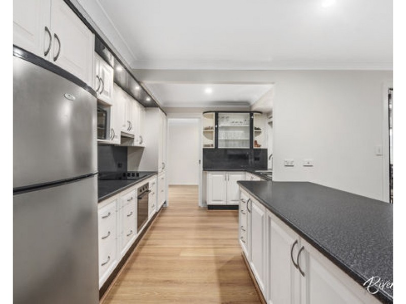 74 Grevillea Crescent, Greystanes NSW 2145