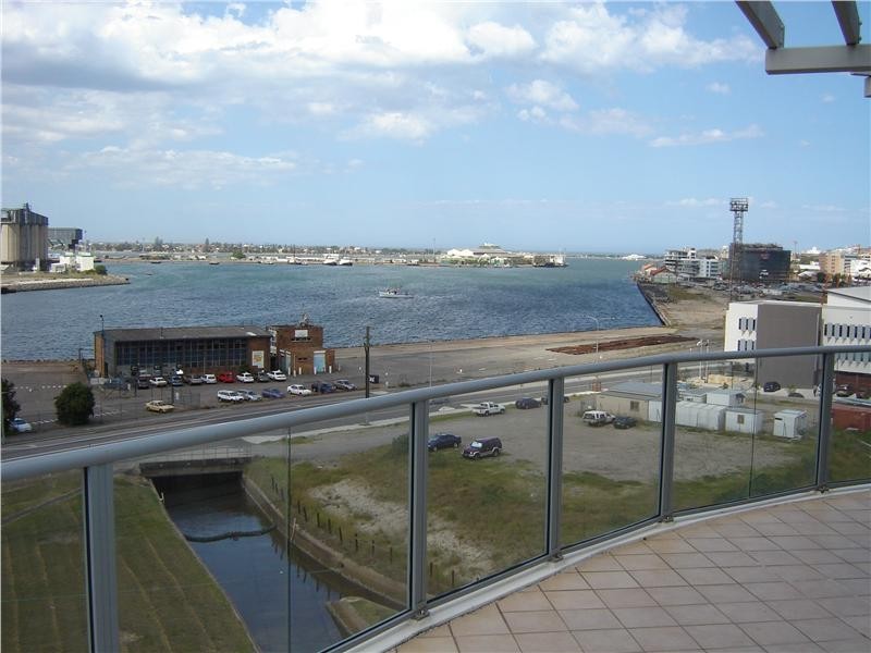 901/25 Bellevue Street (The Cove Apartments), Newcastle West NSW 2302