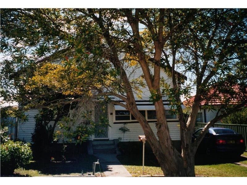 30 Robb Street, Belmont NSW 2280
