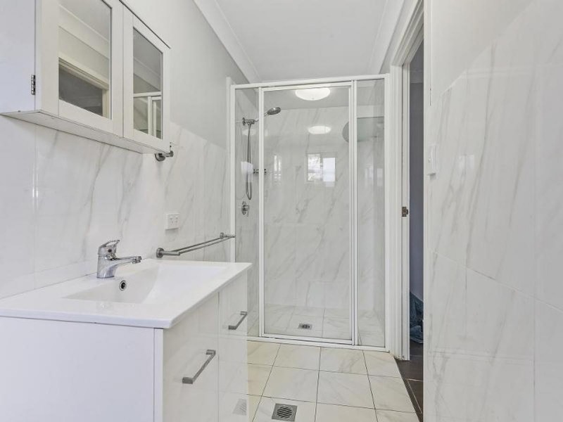 116 Vales Road, Mannering Park NSW 2259