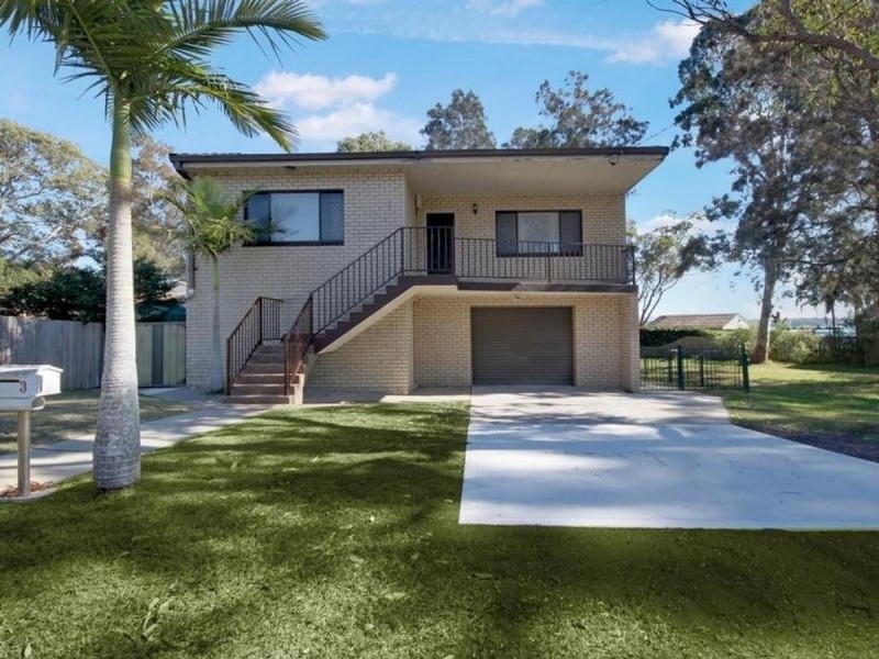 3 Macquarie Road, Mannering Park NSW 2259