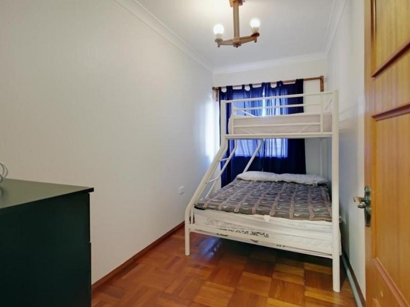 3 Macquarie Road, Mannering Park NSW 2259