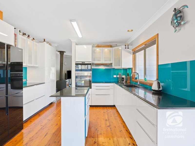 6 Wallaby Road, Lake Munmorah NSW 2259
