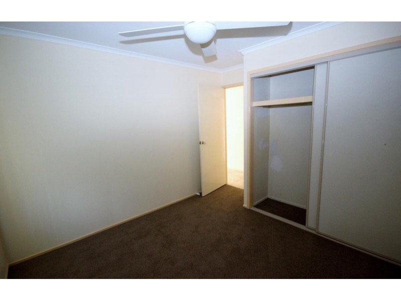 8 Grace Street, Mannering Park NSW 2259