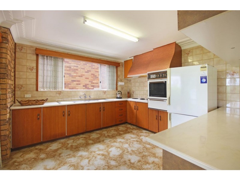 20 Bambury Avenue, Summerland Point NSW 2259