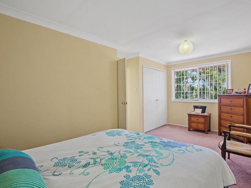 9 Tarwarri Road, Summerland Point NSW 2259
