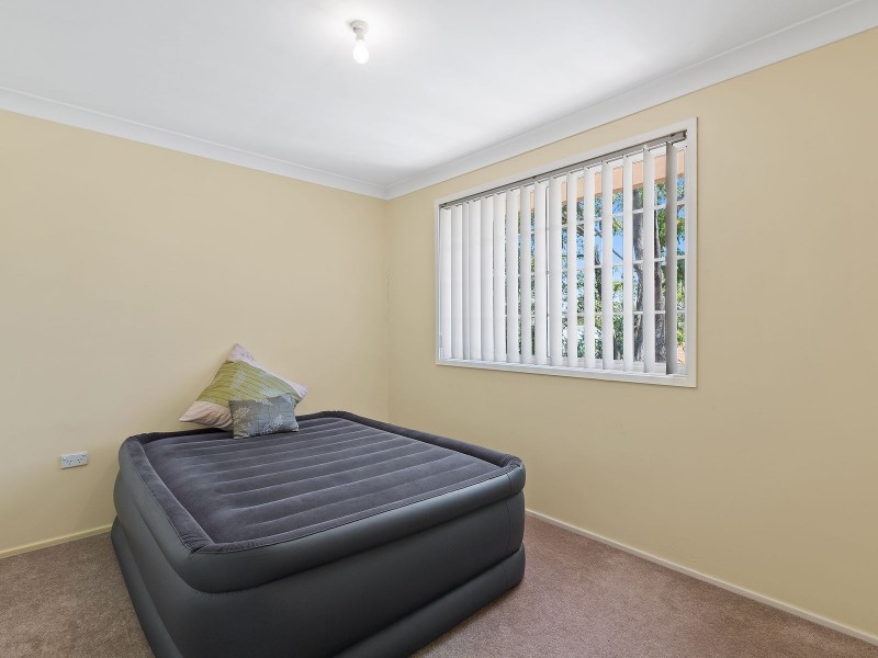 9 Tarwarri Road, Summerland Point NSW 2259