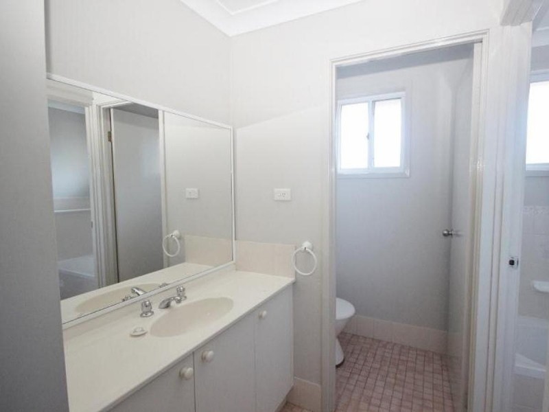 14 Farnol Place, Watanobbi NSW 2259