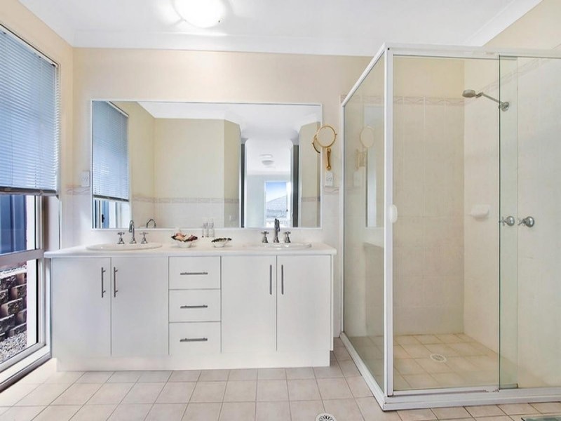 25 MEBBIN CIRCUIT, Woongarrah NSW 2259