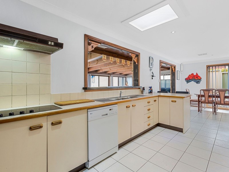 30 Lake Street, Wyee Point NSW 2259