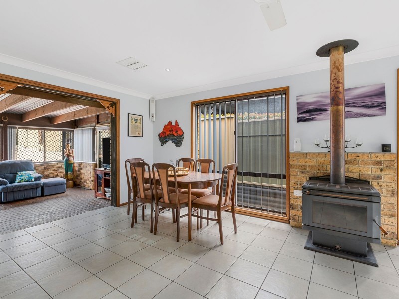 30 Lake Street, Wyee Point NSW 2259