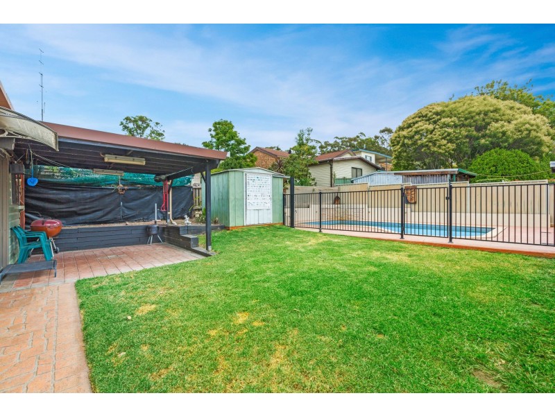 30 Lake Street, Wyee Point NSW 2259