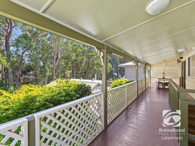 8 Cudgee Avenue, Summerland Point NSW 2259