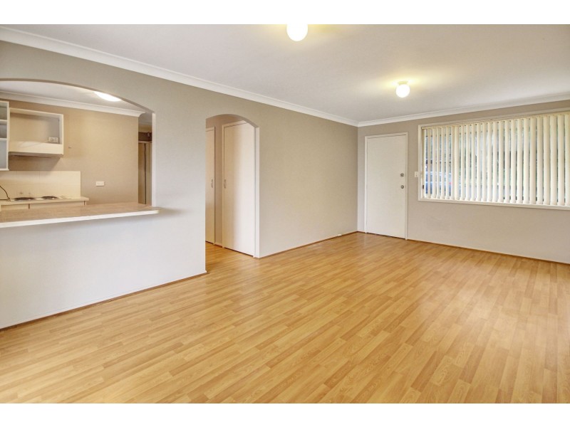 76 Catherine Street, Mannering Park NSW 2259