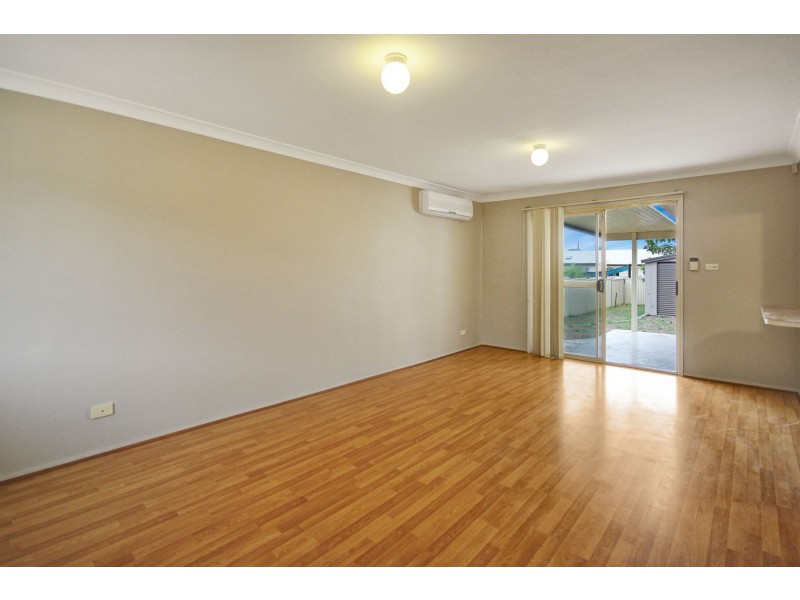 76 Catherine Street, Mannering Park NSW 2259
