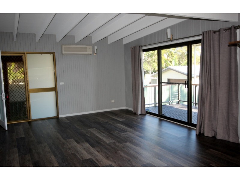 46 Catherine Street, Mannering Park NSW 2259