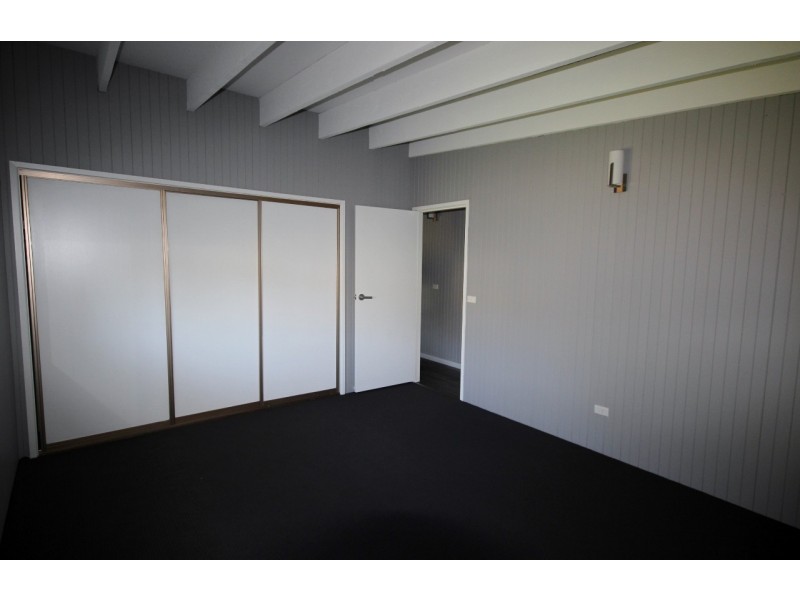 46 Catherine Street, Mannering Park NSW 2259