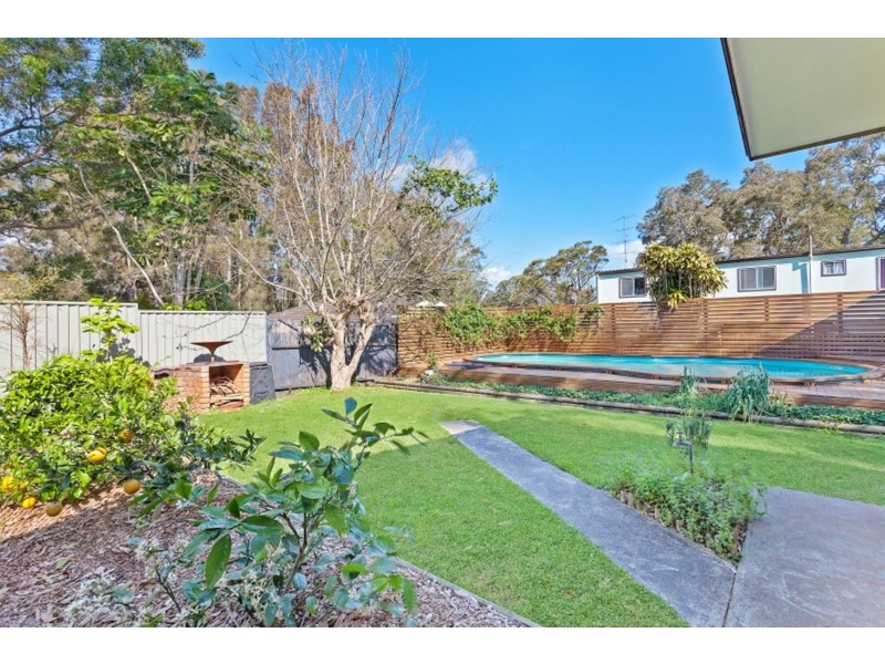27 Sixth Avenue, Toukley NSW 2263