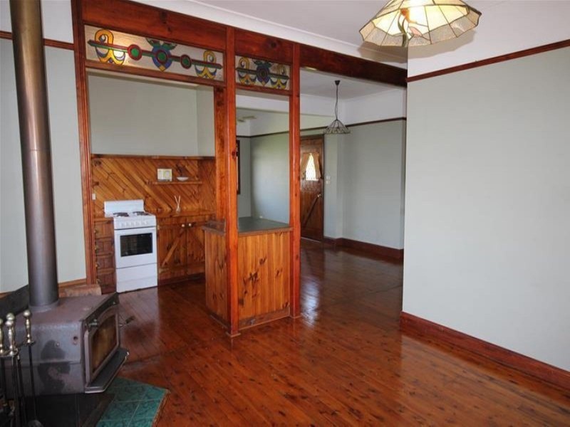 34 Barton Road, Doyalson NSW 2262