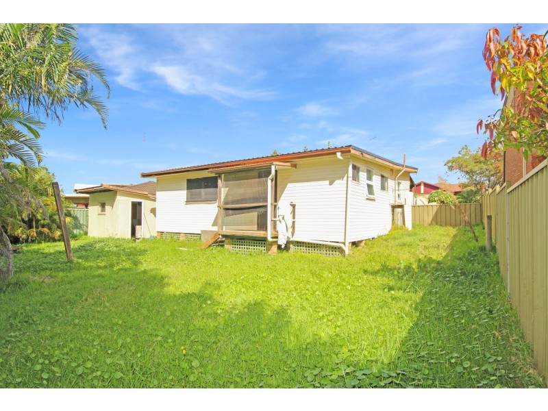 31 Ulooloo Road, Gwandalan NSW 2259