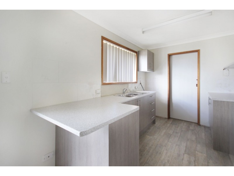 134 Cams Boulevard, Summerland Point NSW 2259