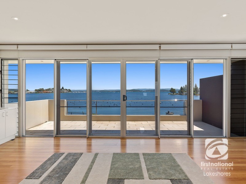 17A New Street, Belmont South NSW 2280