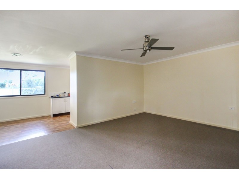 76 Kullaroo Road, Summerland Point NSW 2259
