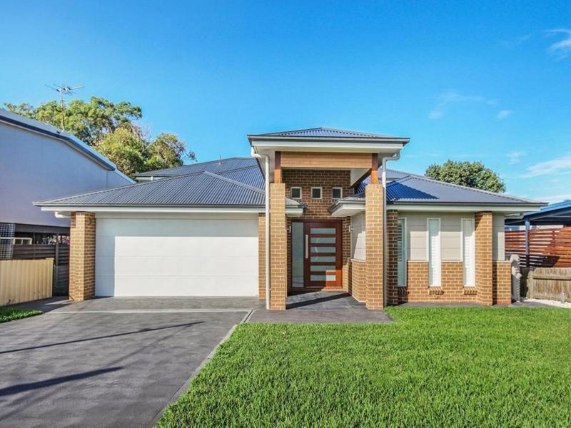31 Woolana Avenue, Budgewoi NSW 2262