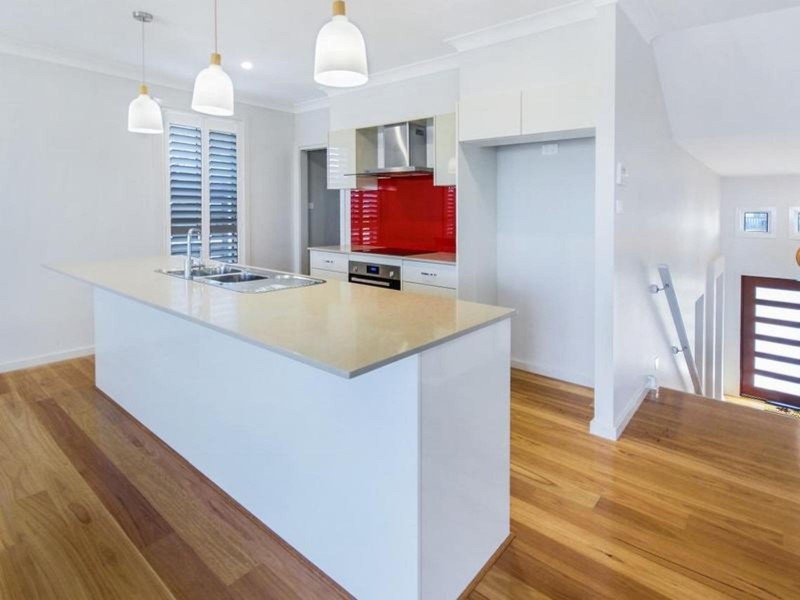 31 Woolana Avenue, Budgewoi NSW 2262