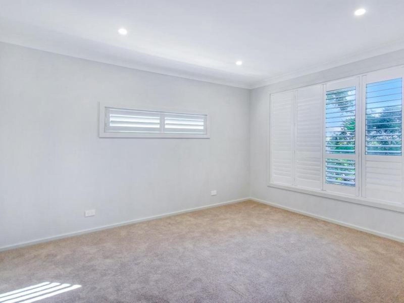 31 Woolana Avenue, Budgewoi NSW 2262