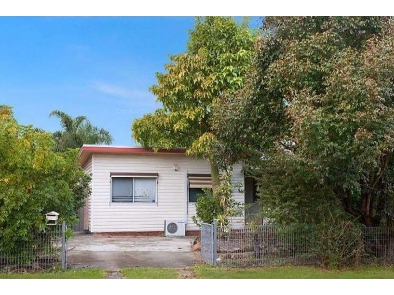 21 Queens Road, Lake Munmorah NSW 2259