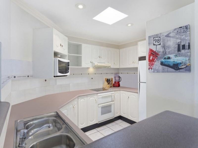 29 Yeramba Road, Summerland Point NSW 2259