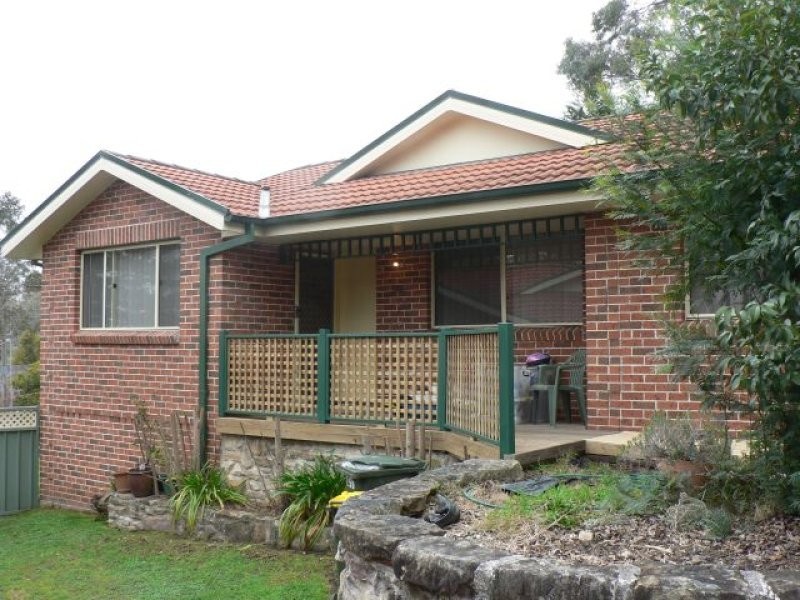 B/25 WINBOURNE ROAD, Hazelbrook NSW 2779