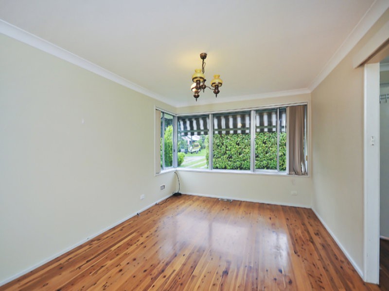 12 FITZGERALD STREET, Wentworth Falls NSW 2782