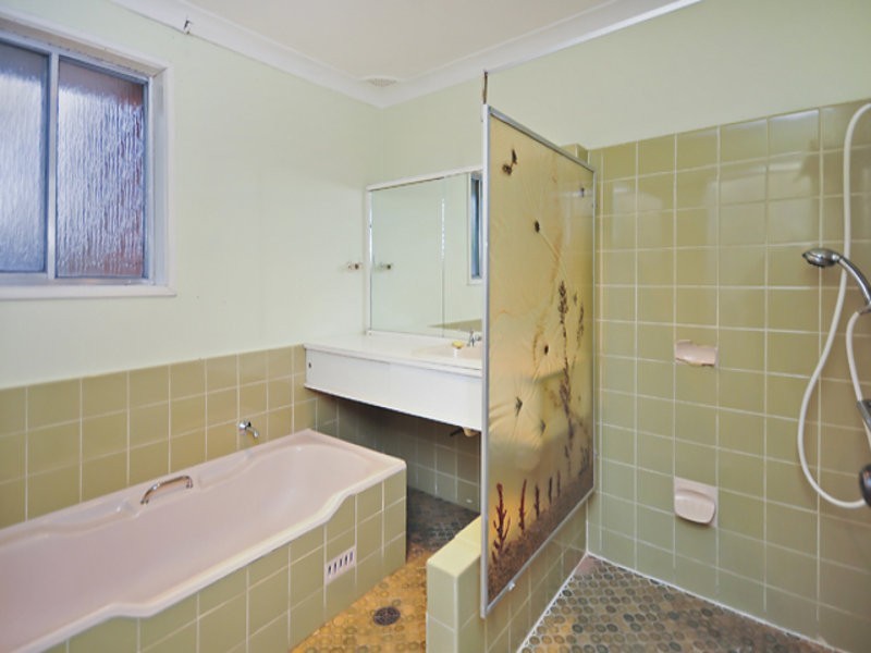 12 FITZGERALD STREET, Wentworth Falls NSW 2782