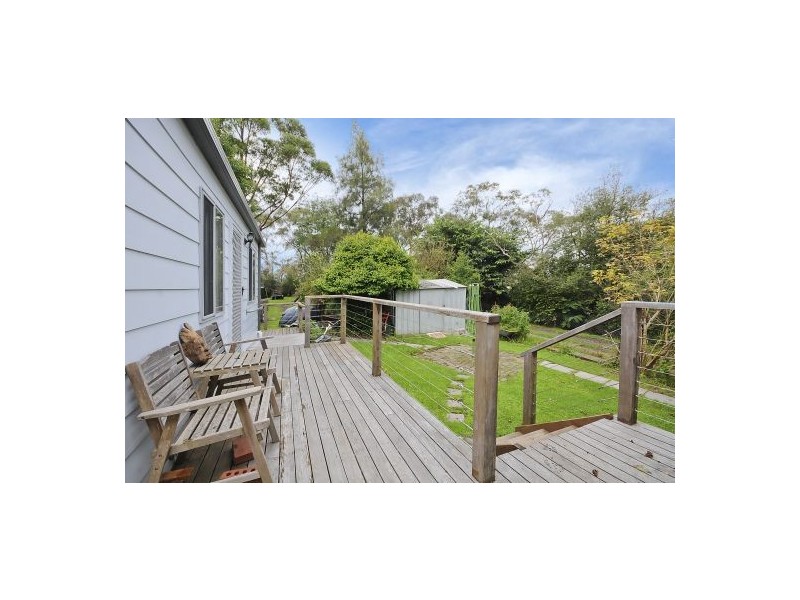 24 Landseer Ave, Hazelbrook NSW 2779