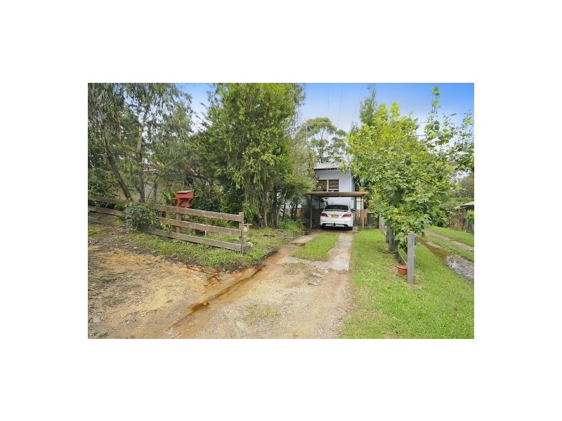 24 Landseer Ave, Hazelbrook NSW 2779