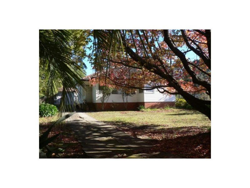 8 Hughes Ave, Lawson NSW 2783