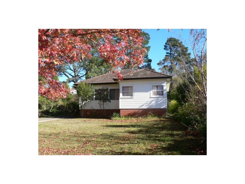 8 Hughes Ave, Lawson NSW 2783